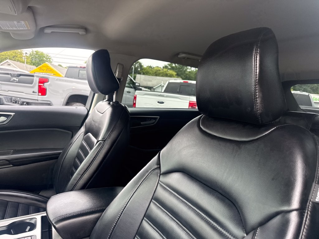 Used 2024 Ford Edge SEL w/ Convenience Package AWD/4WD image 25