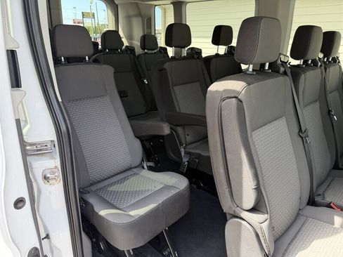 Used 2024 Ford Transit 350 XLT RWD image 25