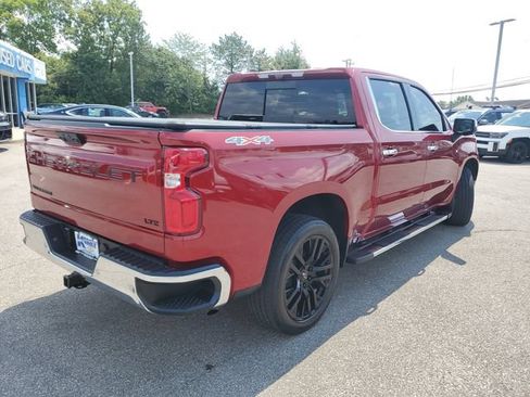Used 2023 Chevrolet Silverado 1500 LTZ w/ Technology Package AWD/4WD image 4