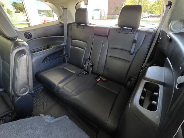 Used 2019 Honda Pilot Elite image 16