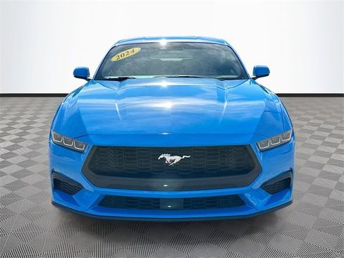 Used 2024 Ford Mustang Premium image 2