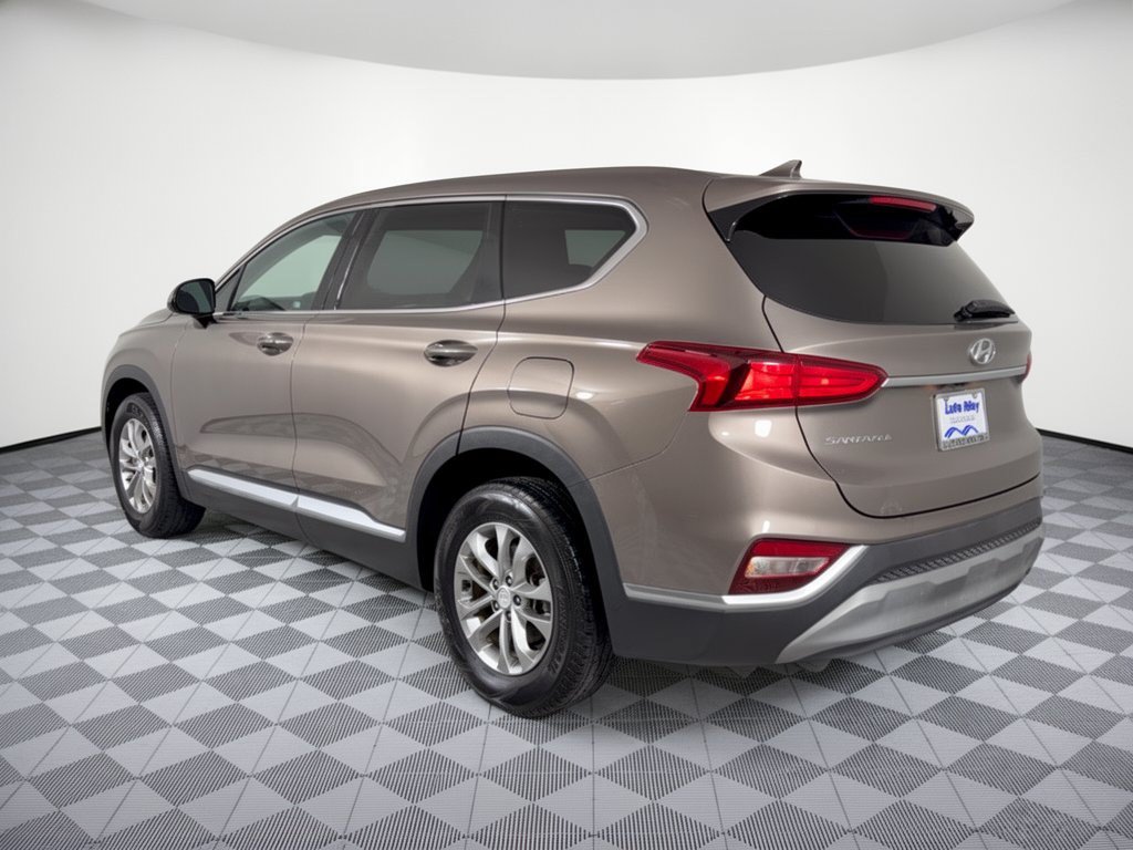 Used 2019 Hyundai Santa Fe SEL FWD image 3
