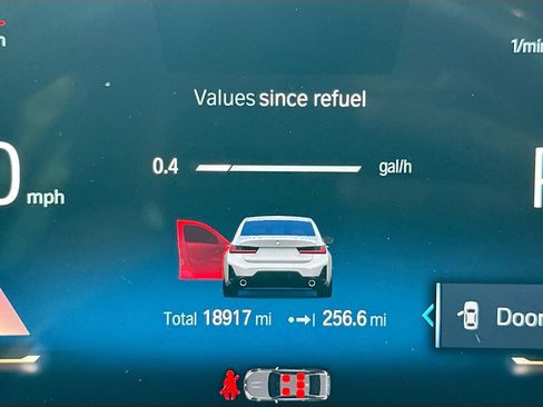 Used 2023 BMW 330i Sedan w/ M Sport Package image 12