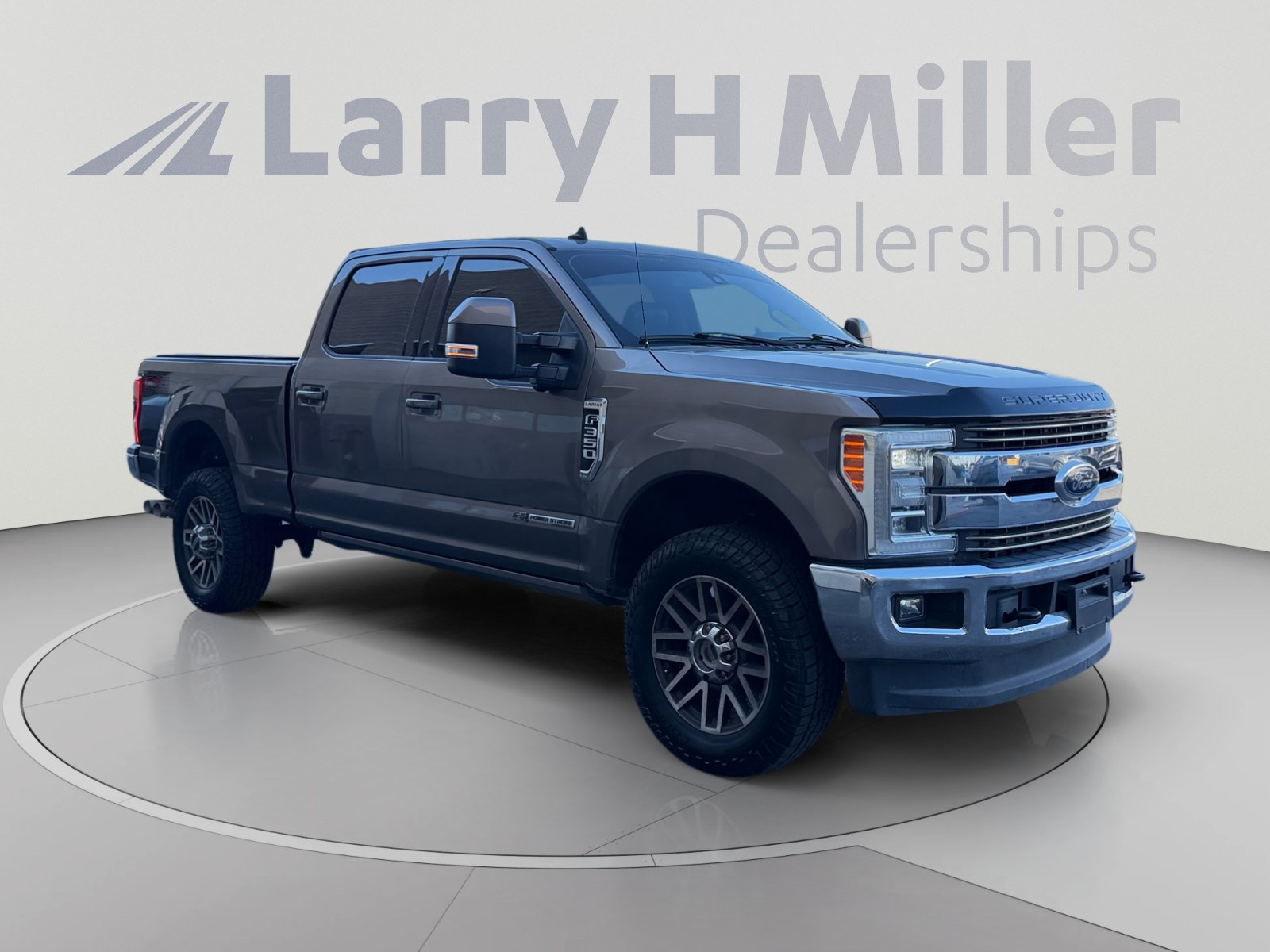 Used 2019 Ford F350 Lariat w/ Lariat Ultimate Package AWD/4WD image 7
