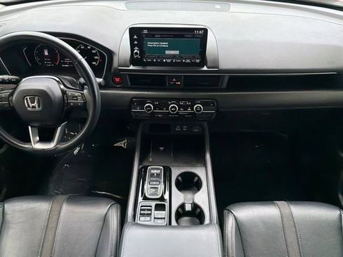 Certified 2024 Honda Pilot EX-L image 17