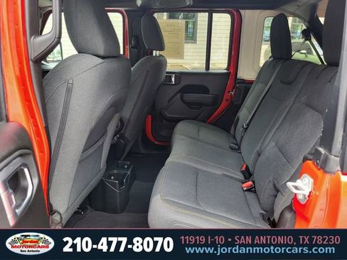 Used 2025 Jeep Wrangler Unlimited Sport AWD/4WD image 16