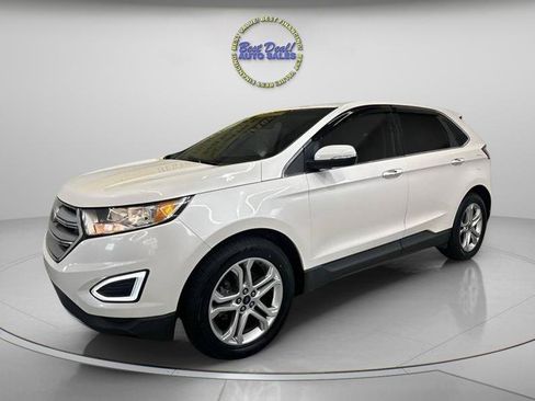 Used 2018 Ford Edge Titanium w/ Technology Package FWD image 1