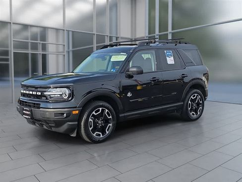Used 2024 Ford Bronco Sport Outer Banks AWD/4WD image 5