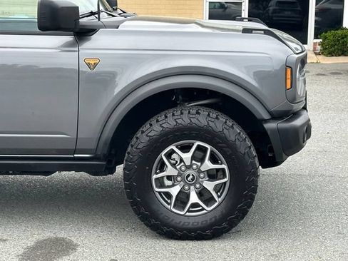 Used 2025 Ford Bronco Badlands AWD/4WD image 45