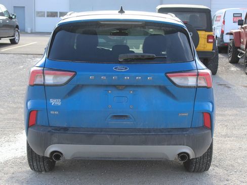 Used 2020 Ford Escape SE Sport image 5