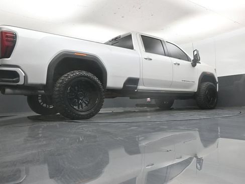 Used 2024 GMC Sierra 2500 Denali Ultimate AWD/4WD image 46