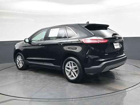 Used 2024 Ford Edge SEL image 6