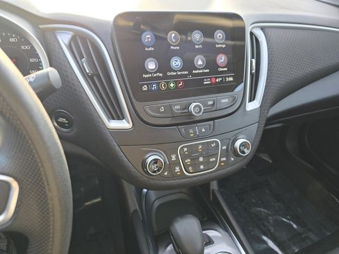 Used 2024 Chevrolet Malibu LT image 26