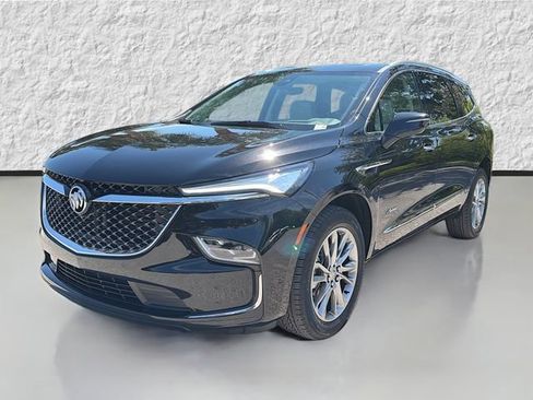 Used 2024 Buick Enclave Avenir w/ Avenir Technology Package FWD image 7