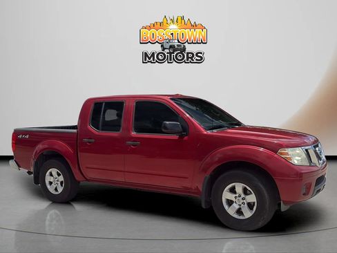 Used 2012 Nissan Frontier SV w/ SV Premium Utility Pkg AWD/4WD image 10