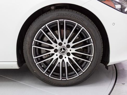 Used 2024 Mercedes-Benz C 300 4MATIC Sedan image 25