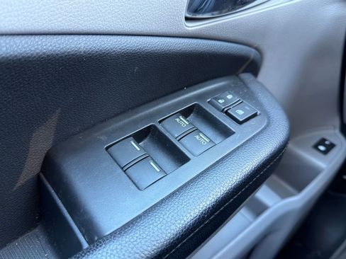 Used 2017 Honda Pilot Touring image 21