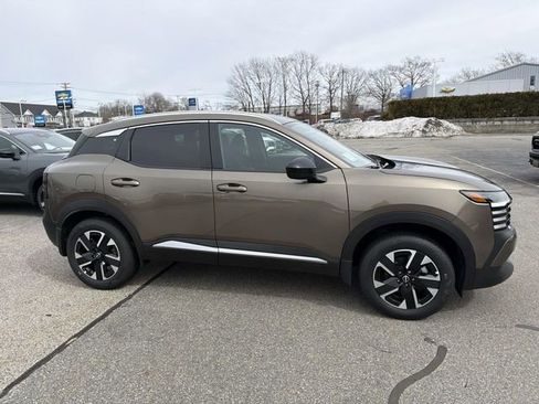 New 2026 Nissan Kicks SV w/ Cold Weather Package AWD/4WD image 4