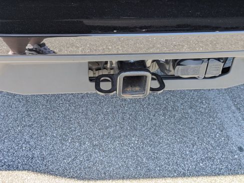 Used 2025 Ford Expedition Active AWD/4WD image 36