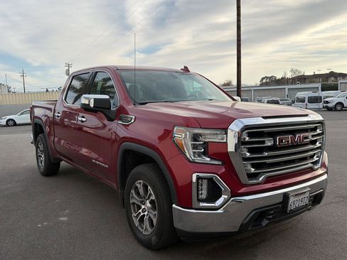 Used 2019 GMC Sierra 1500 SLT image 3