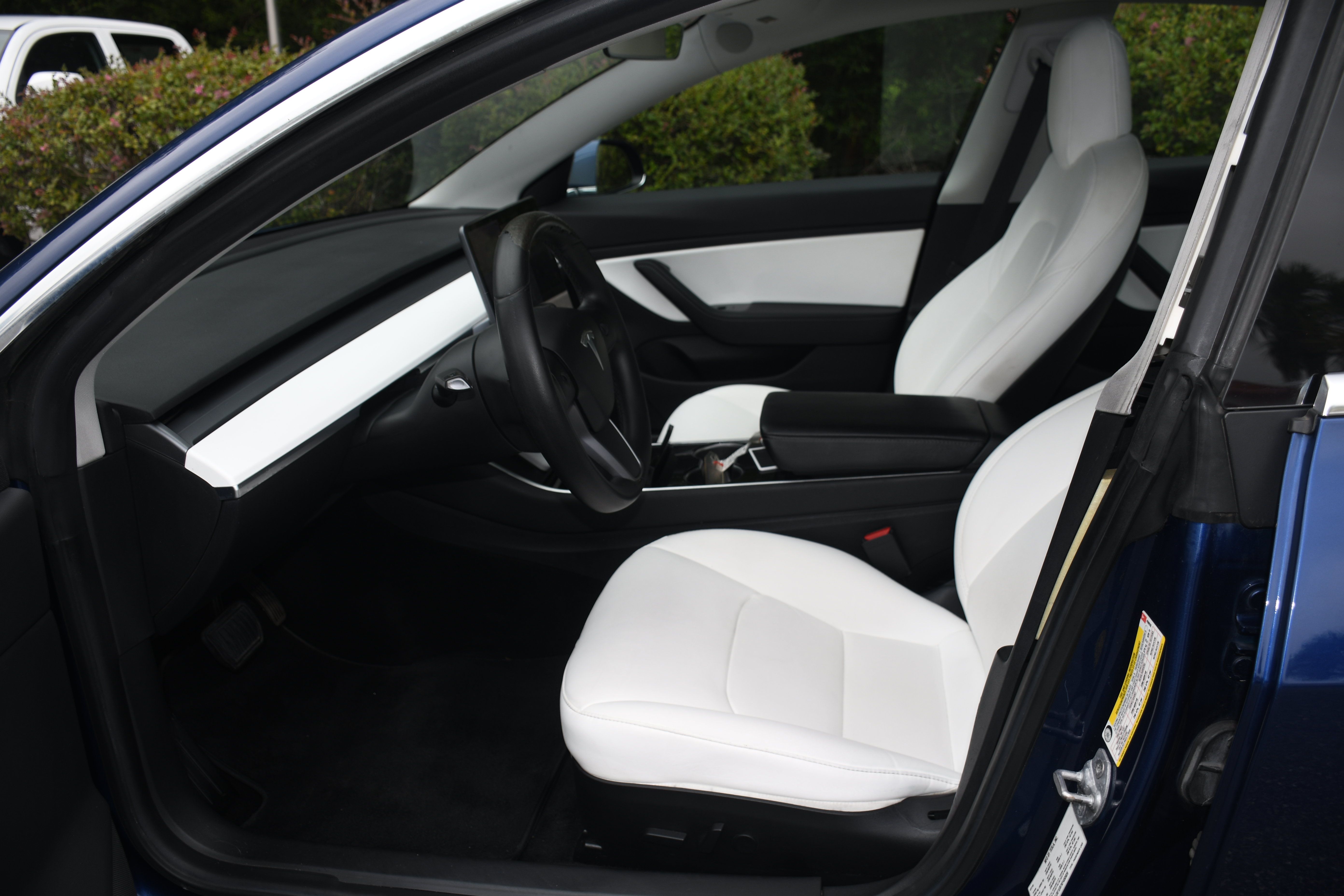 Used 2019 Tesla Model 3 Performance AWD/4WD image 8