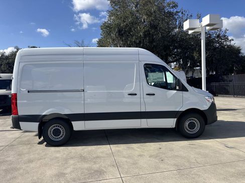 New 2026 Mercedes-Benz Sprinter 2500 image 2
