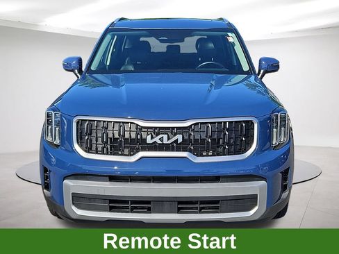 Used 2023 Kia Telluride EX AWD/4WD image 2