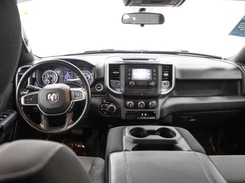 Used 2022 RAM 1500 Big Horn AWD/4WD image 16