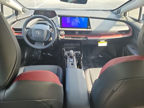 New 2026 Toyota Prius Plug-In Hybrid FWD image 14