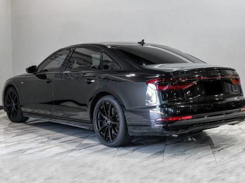 Used 2022 Audi A8 L 3.0T w/ Executive Package AWD/4WD image 12