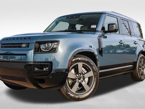 New 2026 Land Rover Defender 110 X-Dynamic SE AWD/4WD image 1