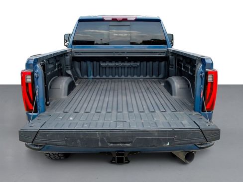 Used 2024 GMC Sierra 2500 Denali Ultimate AWD/4WD image 57