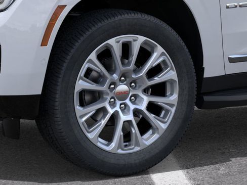 New 2026 GMC Yukon XL Denali image 33