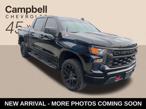 Used 2022 Chevrolet Silverado 1500 Custom Trail Boss AWD/4WD image 13