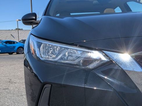 Certified 2022 Nissan Sentra SV w/ SV Premium Package image 7