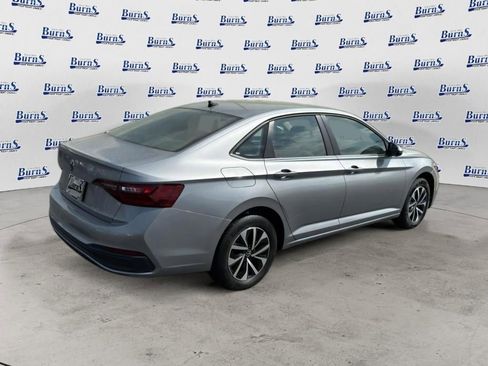 Used 2024 Volkswagen Jetta S FWD image 7