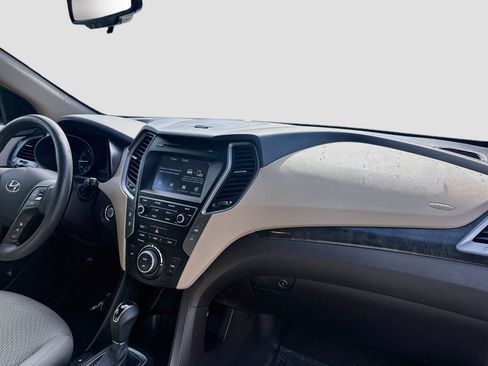 Used 2018 Hyundai Santa Fe Sport w/ 2.4L Value Package 02 FWD image 29