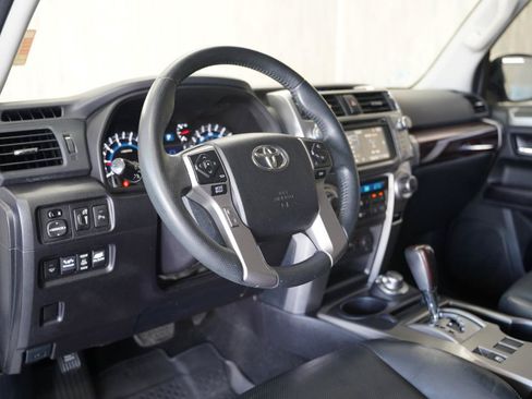 Used 2016 Toyota 4Runner Limited AWD/4WD image 11
