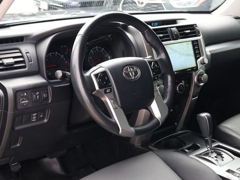 Used 2024 Toyota 4Runner SR5 Premium w/ Moonroof Package RWD image 14