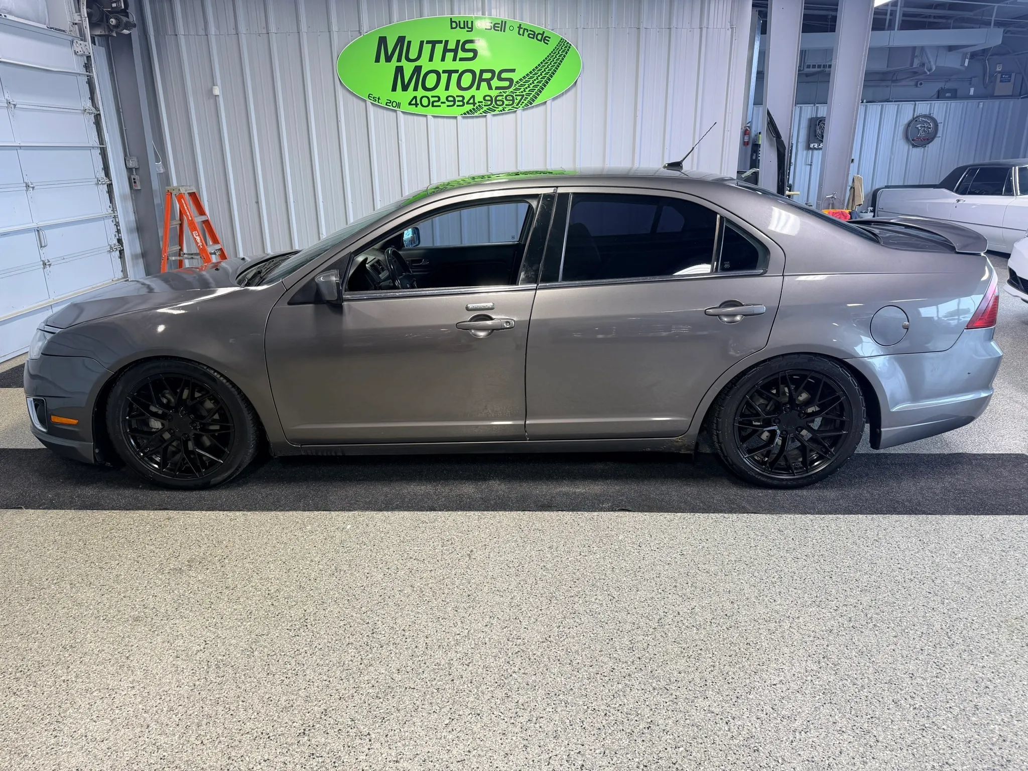 Used 2011 Ford Fusion SEL w/ 301A Rapid Spec Order Code FWD image 5