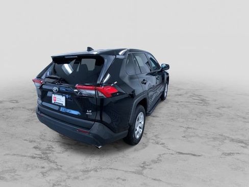 Certified 2023 Toyota RAV4 LE image 9