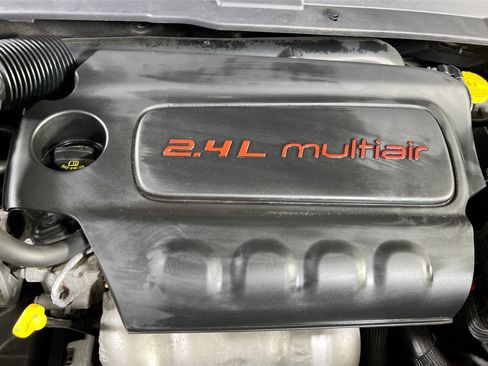 Used 2022 Jeep Compass Latitude AWD/4WD image 28