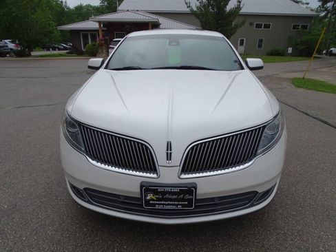 Used 2013 Lincoln MKS AWD image 6