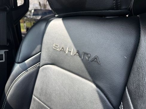 Certified 2023 Jeep Wrangler Unlimited Sahara AWD/4WD image 29