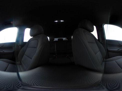 Used 2025 Chevrolet Equinox LT image 42