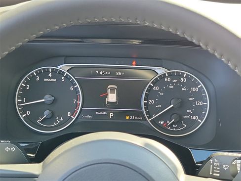 New 2025 Nissan Pathfinder SV image 8