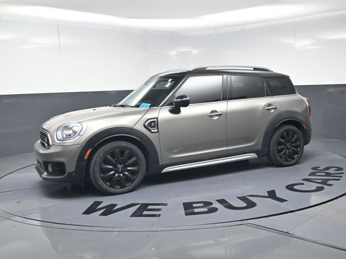 Used 2017 MINI Cooper Countryman S image 6