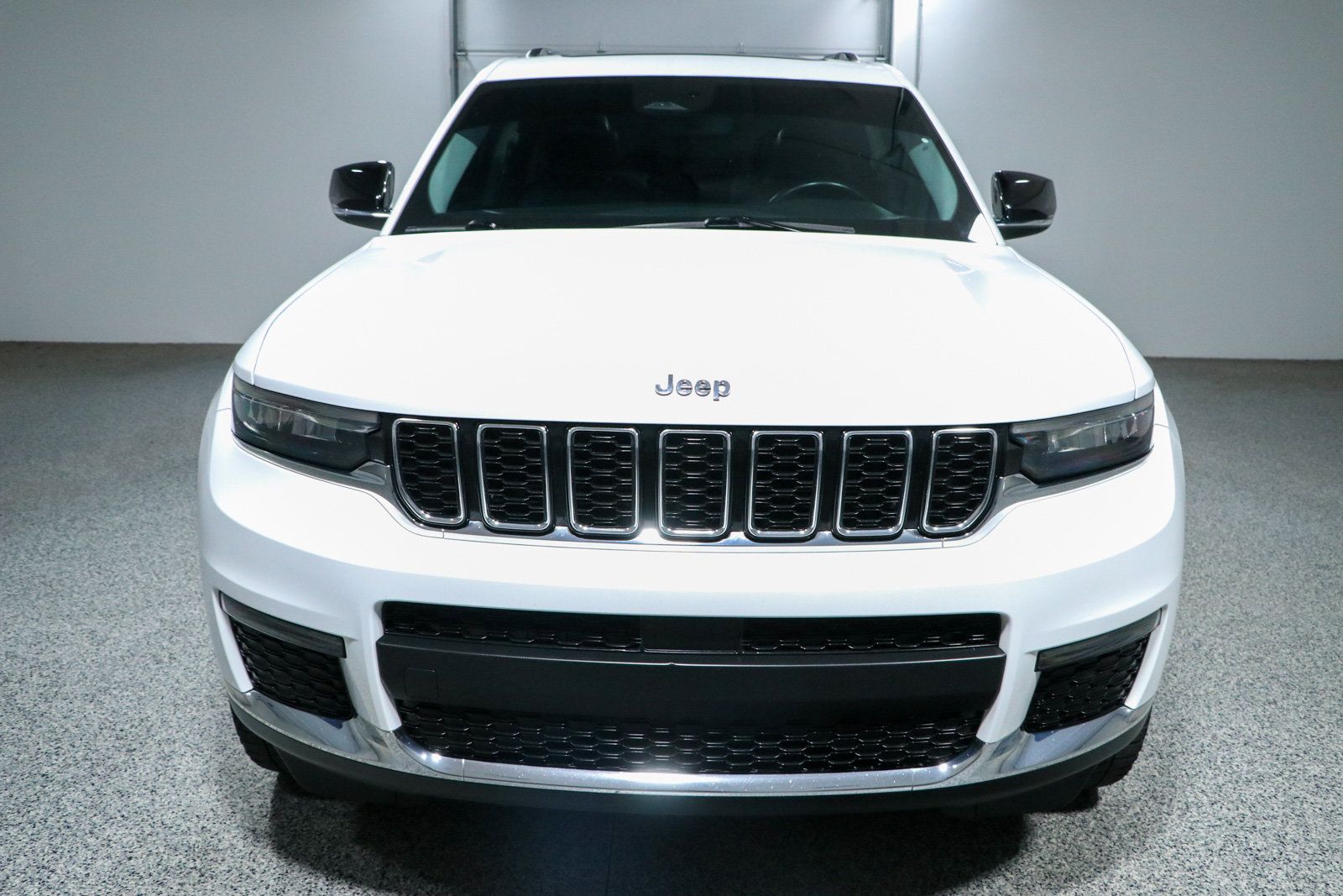 Used 2021 Jeep Grand Cherokee L Limited RWD image 4