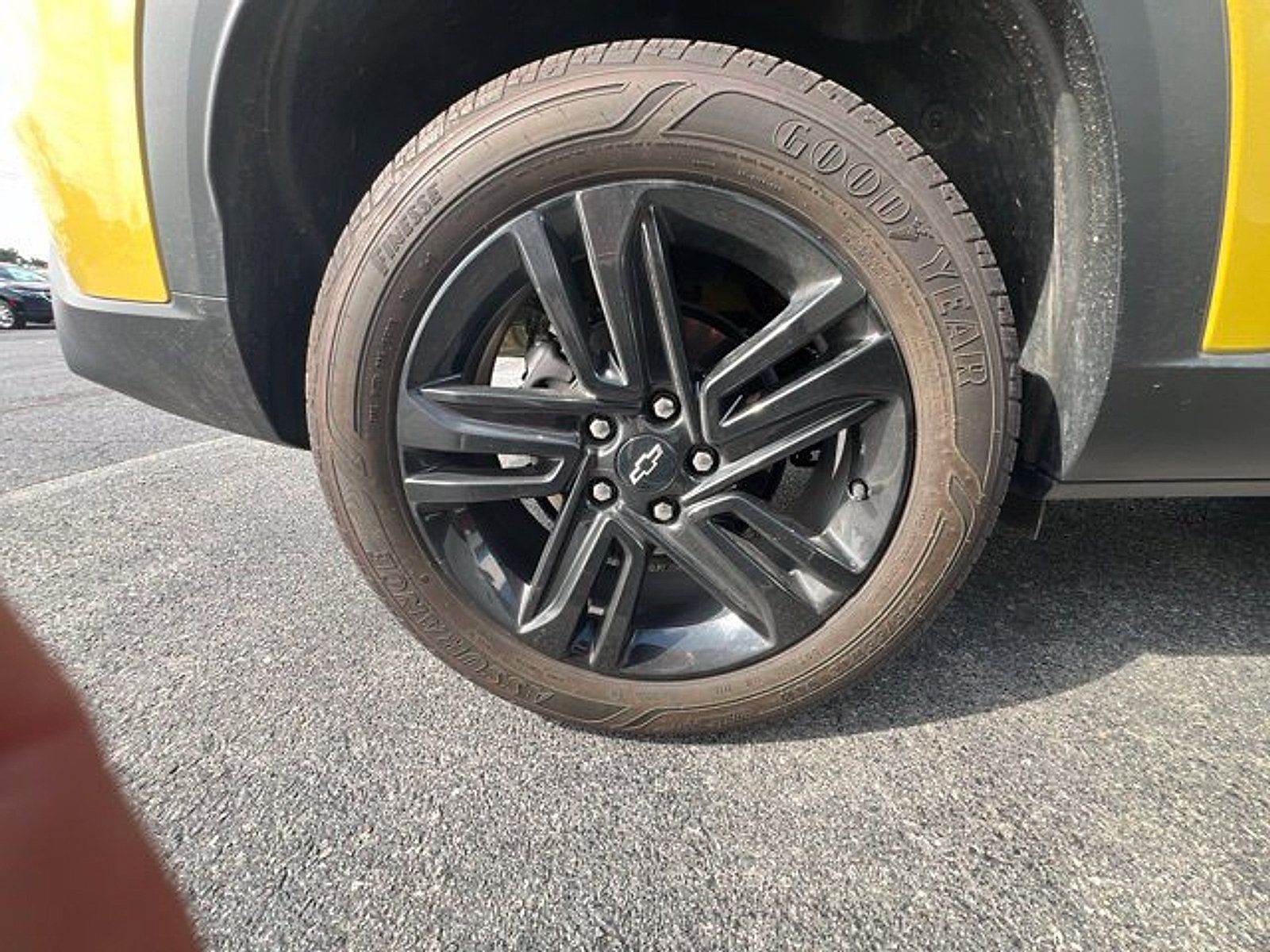 Certified 2024 Chevrolet Trax ACTIV w/ Driver Confidence Package FWD image 19