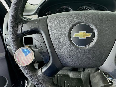 Used 2014 Chevrolet Tahoe 2WD image 40